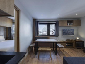 Charmant 3 Pièces avec Parking, Wifi, et Proche Remontées à Val d'Isère - FR-1-567-90